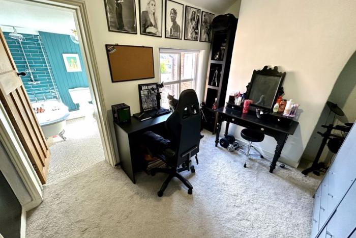 Photo 7